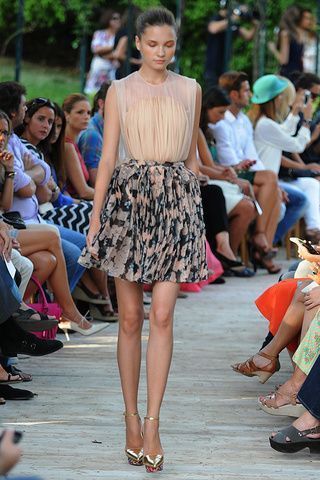 delpozo_pasarela_669783856_320x480