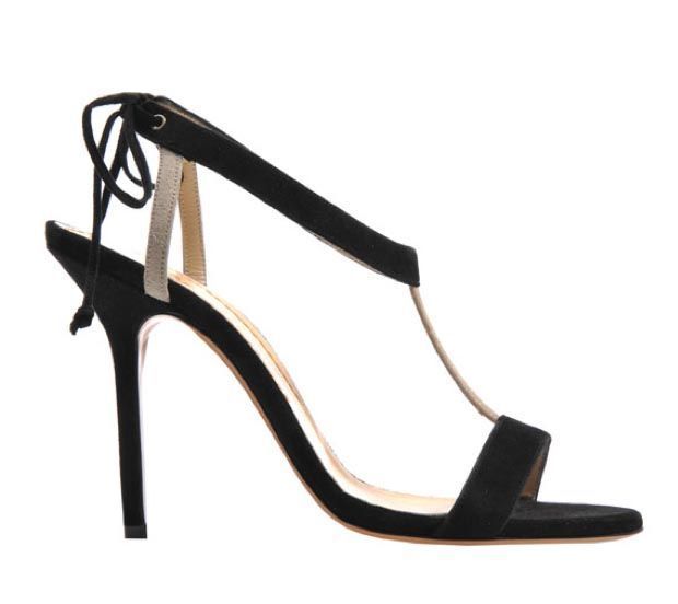 sandalias-negras-pollini