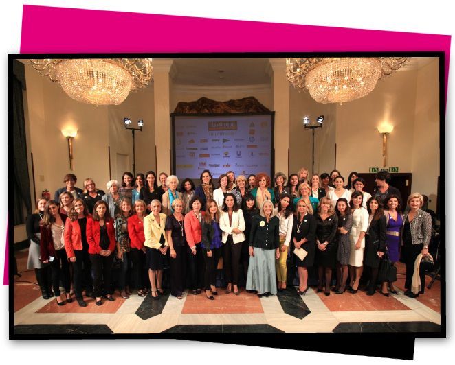 Foto de las mujeres propuestas en el ranking junto con María León
