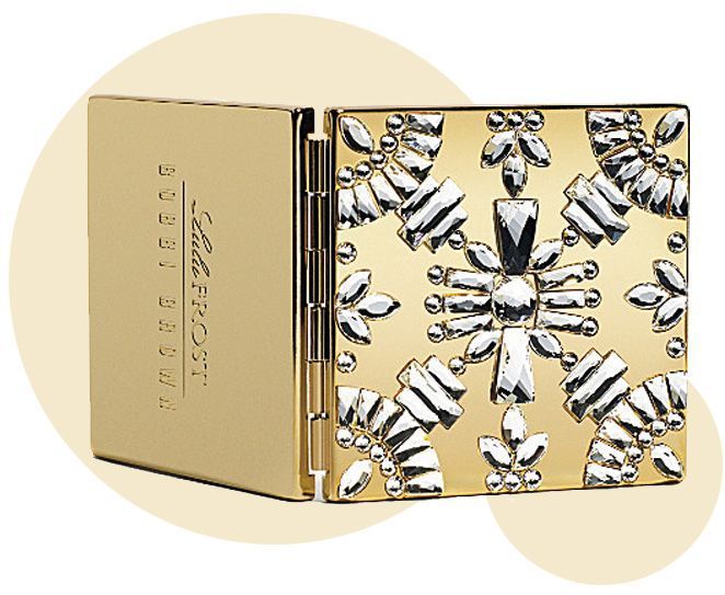 Maravilloso espejo compacto de edición limitada decorado con cristales de Svarovski para Bobbi Brown