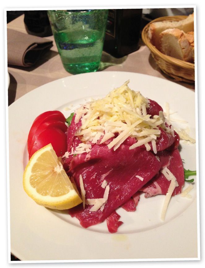 El carpaccio de solomillo con toque de trufa de Osteria del Porcellino.