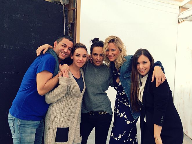Equipo de Elle España en la sesión con María León