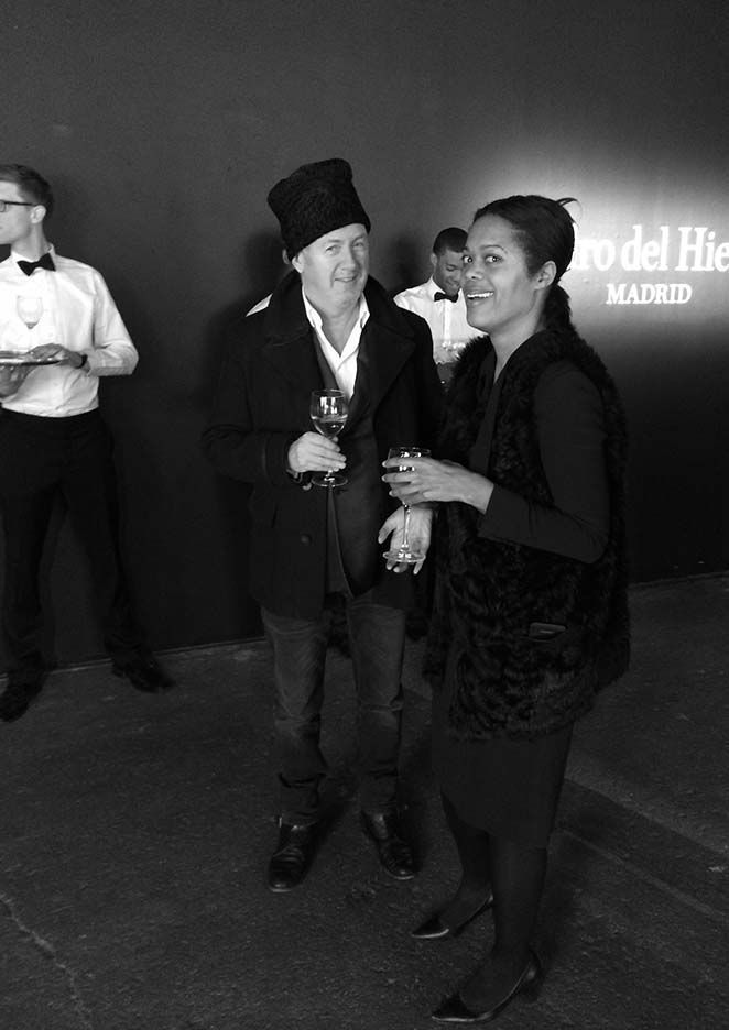 Sonrisas en la presentación de Pedro del Hierro en Nueva York
