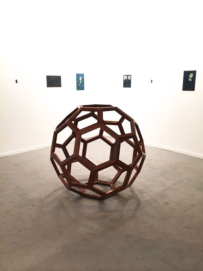 La escultura de Aiweiwei que trajo Elena Ochoa de Ivorypress