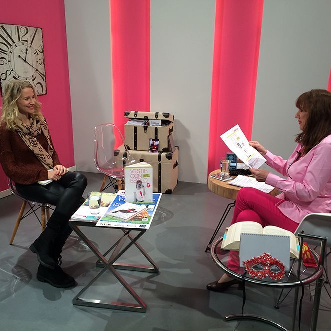 María León entrevistada por su libro vestir con estilo