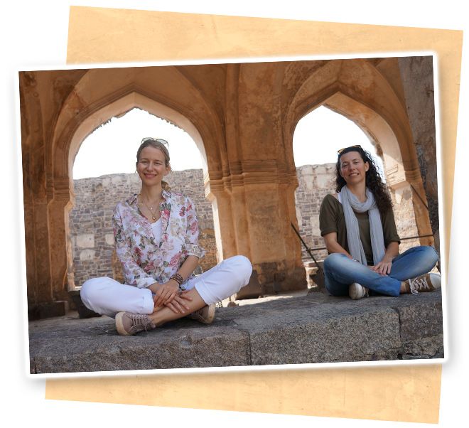 Guapísimas en el interior de el fuerte de Golconda - Hyderabad