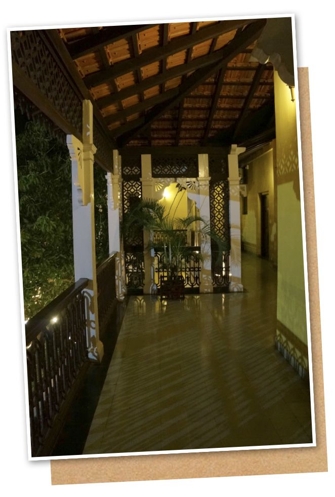 Los porches del hotel