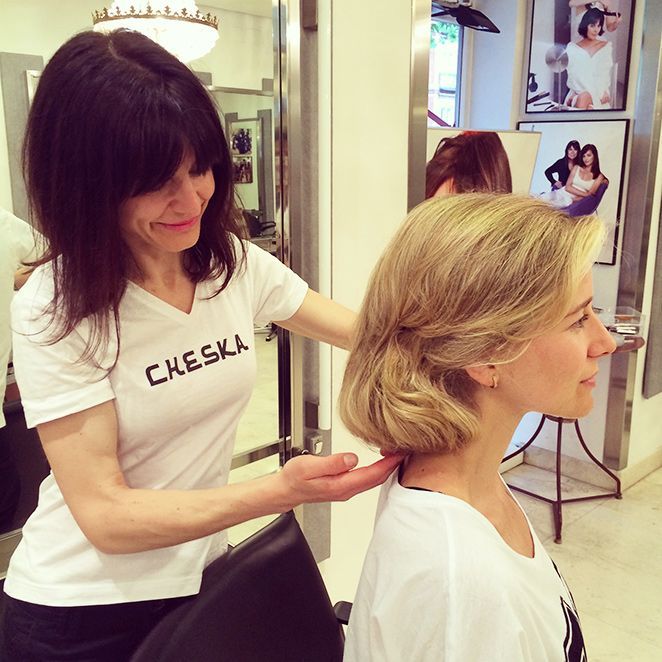 Los impresionantes peinados de Cheska, el maquillaje de Bobbi Brown y la manicura de Nails Couture