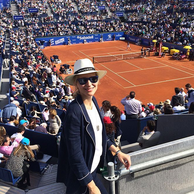 María León con Peugeot en elTorneo de Tenis Conde de Godó en Barcelona