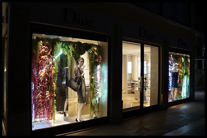 Originales escaparates de las tiendas de Venecia, a los que nos les faltaban ni un detalle! Originales escaparates de las tiendas de Venecia, a los que nos les faltaban ni un detalle!