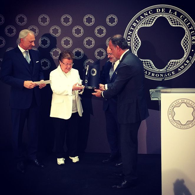 Premio Anual de Cultura, que este año recayó en la coleccionista de Arte Helga de Alvear