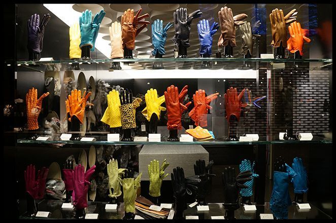 Originales escaparates de las tiendas de Venecia, a los que nos les faltaban ni un detalle! Originales escaparates de las tiendas de Venecia, a los que nos les faltaban ni un detalle!