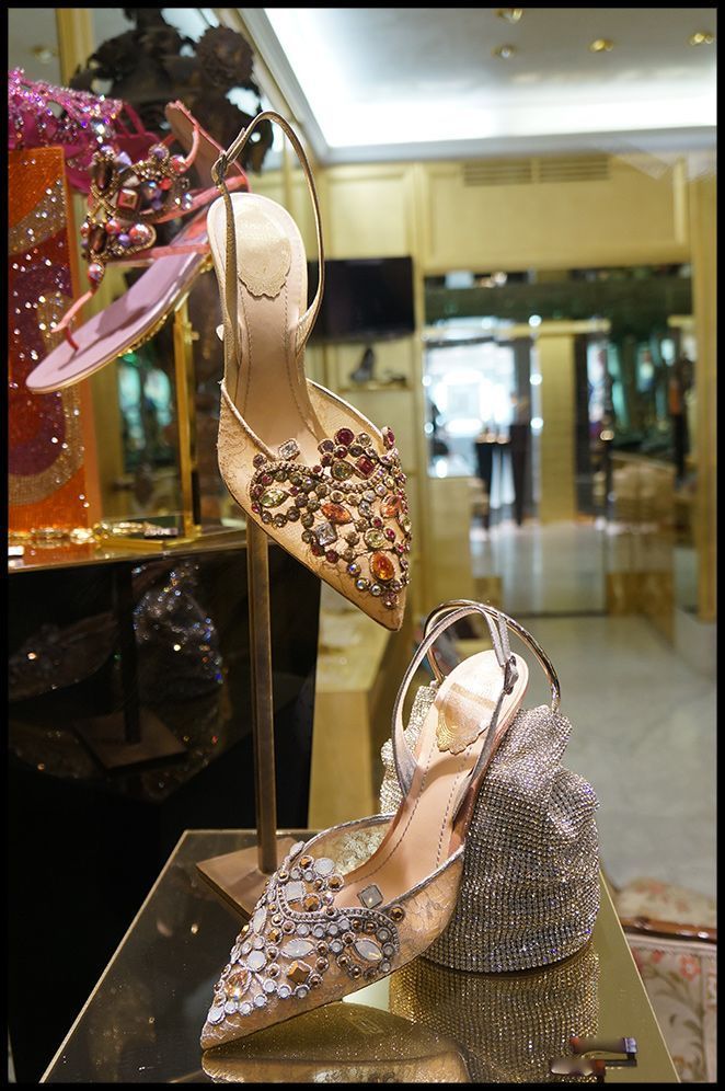 Originales escaparates de las tiendas de Venecia, a los que nos les faltaban ni un detalle! Originales escaparates de las tiendas de Venecia, a los que nos les faltaban ni un detalle!