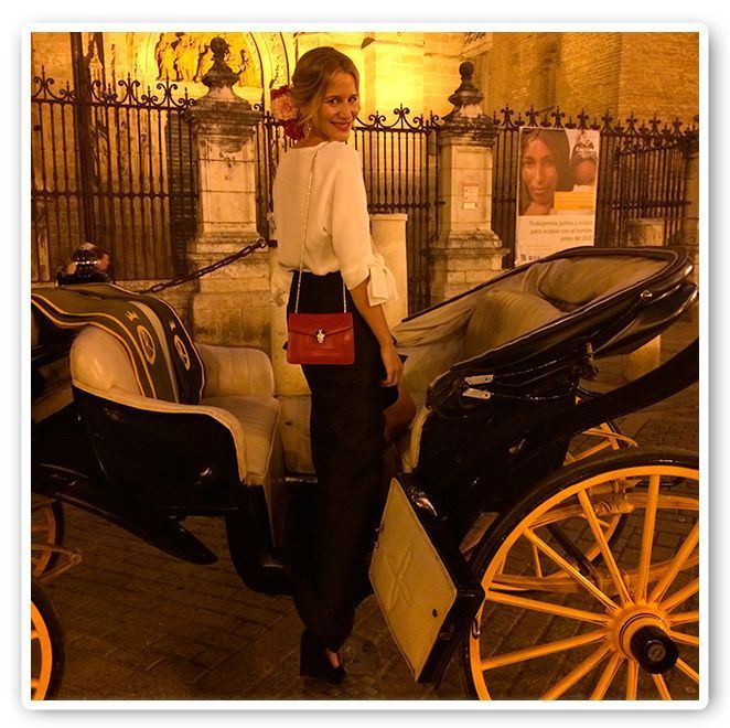 María León de noche en la Feria de Sevilla 2014