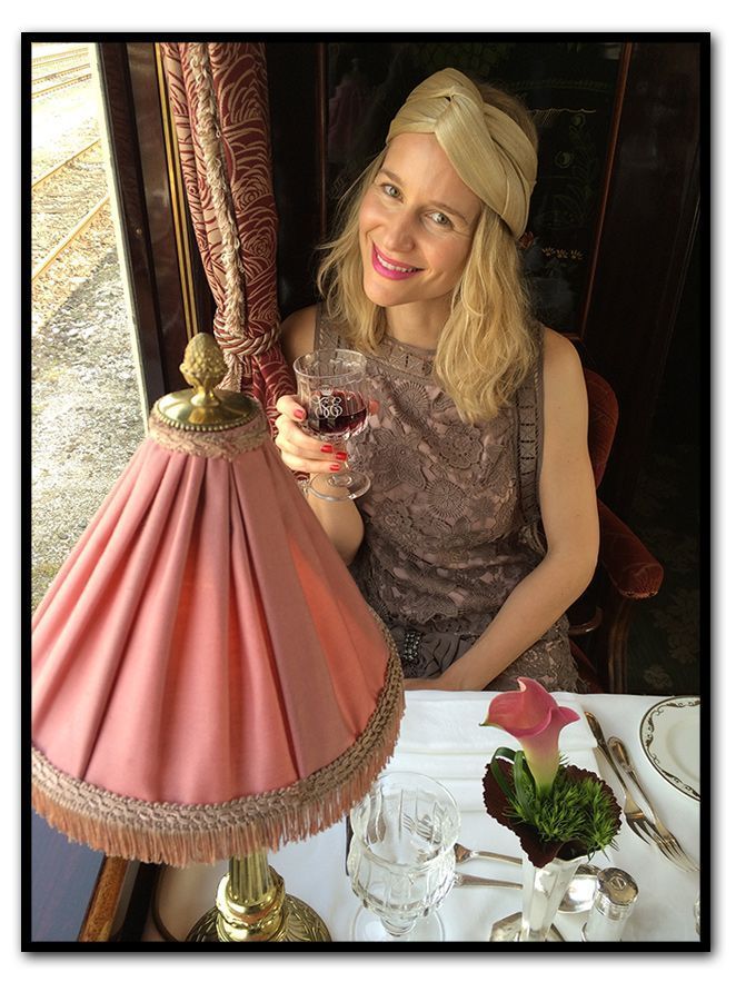 María León, viaje en el tiempo en el Venice Simplon-Orient-Express