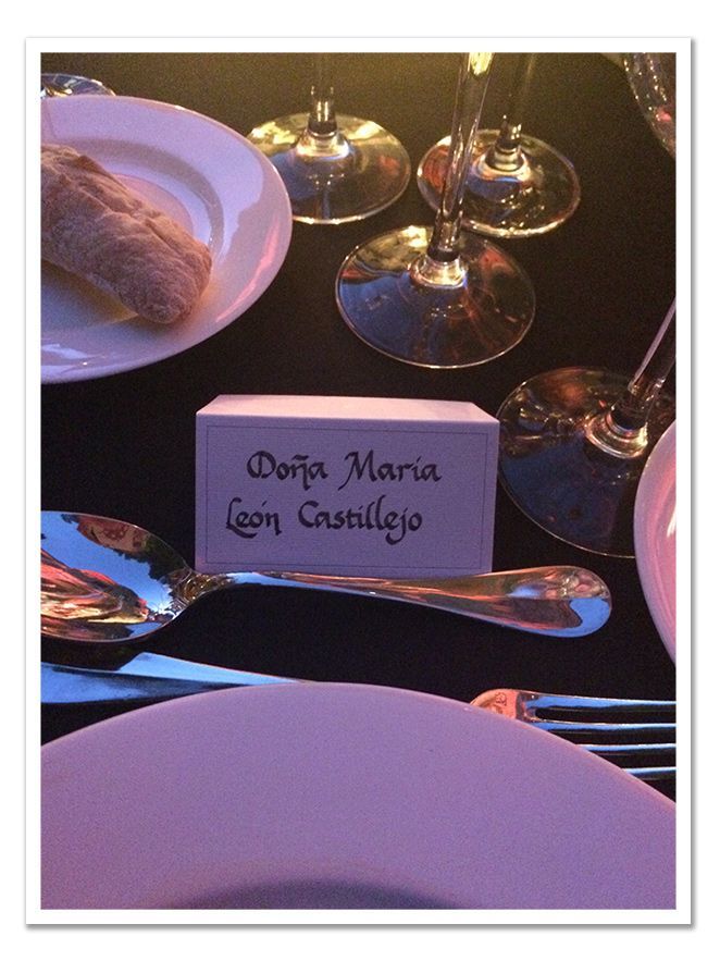 Presentación de la mesa de la fiesta de la cabecera de moda Vanity Fair