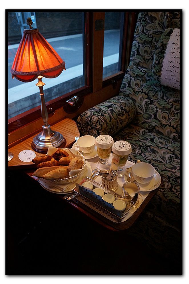 María León, viaje en el tiempo en el Venice Simplon-Orient-Express