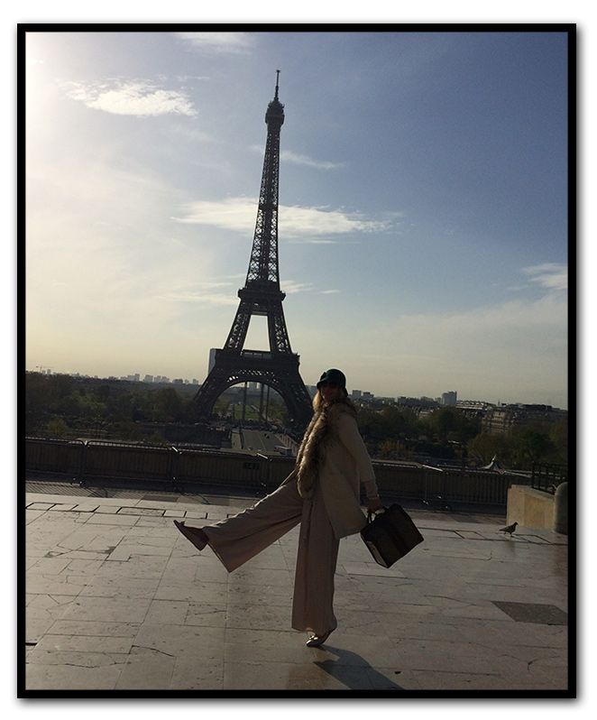 María León en Paris