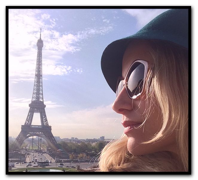 María León en Paris