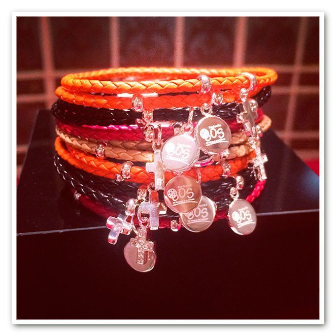Folli Follie presentó durante esa noche su nueva línea de pulseras solidarias que, por cierto, son ideales!!!