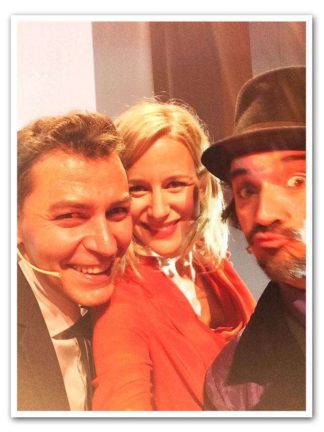 María León junto con junto con Juanjo Pardo y Ángel Rielo