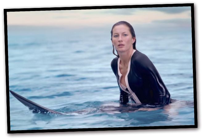 Con la elección de Gisele quisieron demostrar que los valores Chanel son reales y tangibles y que la mujer moderna se reinterpreta constantemente. Con la elección de Gisele quisieron demostrar que los valores Chanel son reales y tangibles y que la mujer moderna se reinterpreta constantemente.