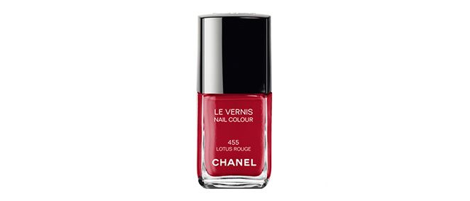 Le Vernis Lotus Rouge de Chanel